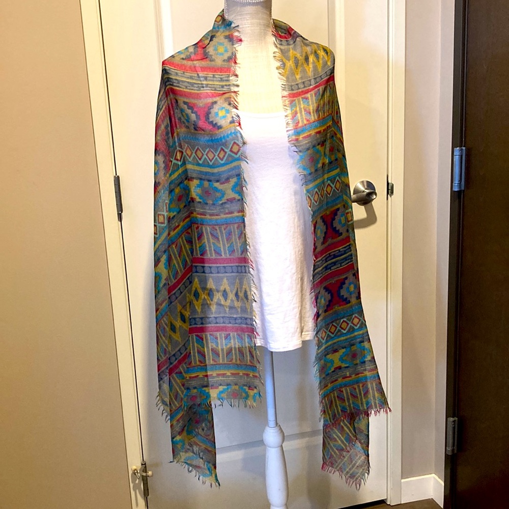 Aztec Scarf - Picture 8 of 17